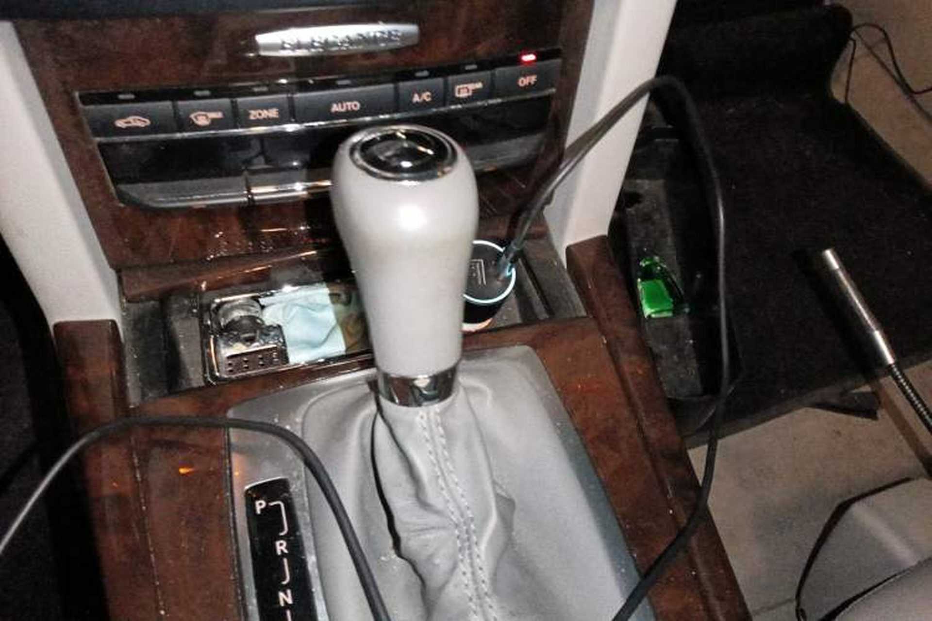 Used Mercedes-Benz E-Class 2011 E 200 L CGI Elegant Model Gear Lever