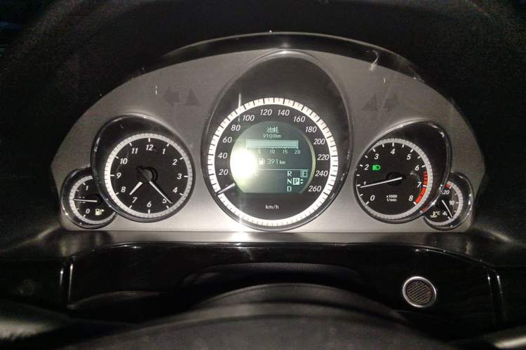Used Mercedes-Benz E-Class 2011 E 300 L Fashion Prestige Model Instrument Cluster