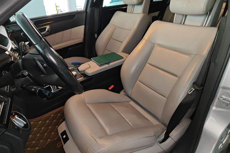 Used Mercedes-Benz E-Class 2011 E 300 L Fashion Prestige Model Left Front Seat