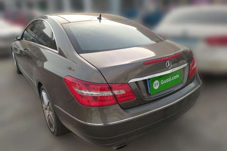 Used Mercedes-Benz E-Class 2011 E 260 CGI Coupe Rear Left 45 Deg