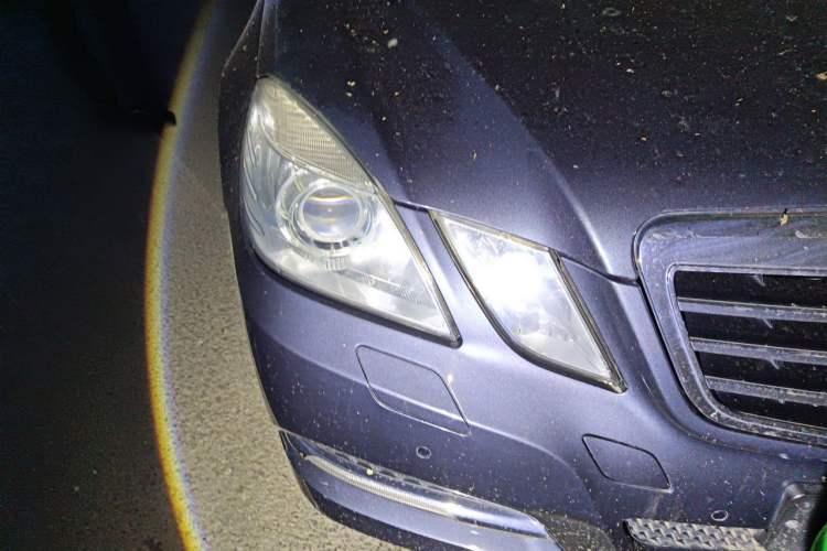 Used Mercedes-Benz E-Class 2011 E 300 L Fashion Prestige Model Right Front Headlight