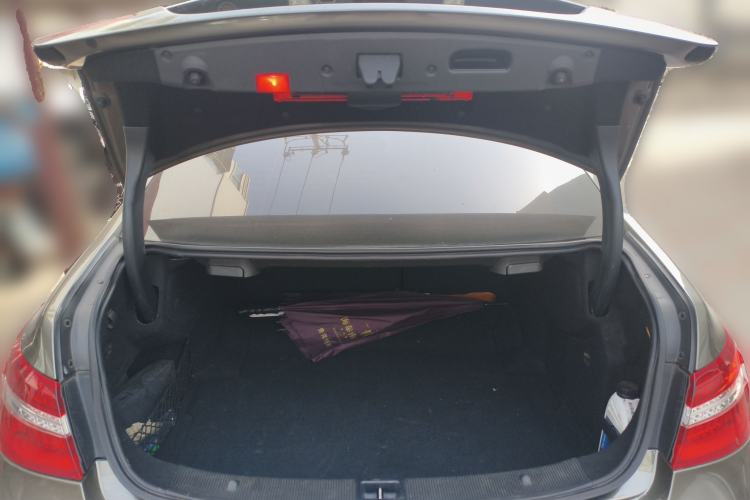 Used Mercedes-Benz E-Class 2011 E 260 CGI Coupe Trunk