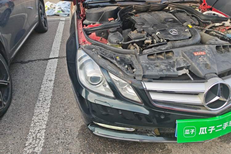 Used Mercedes-Benz E-Class 2011 E 260 CGI Coupe Right Front Headlight