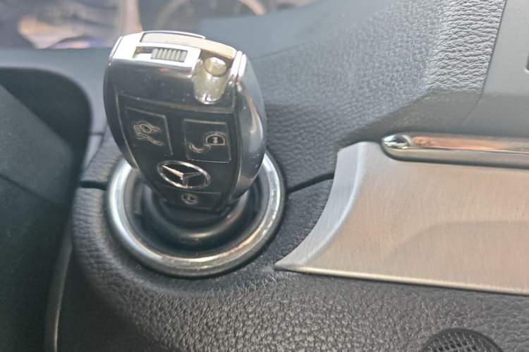Used Mercedes-Benz E-Class 2011 E 260 CGI Coupe Vehicle Key