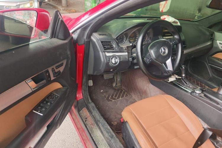 Used Mercedes-Benz E-Class 2011 E 260 CGI Coupe Driver Seat