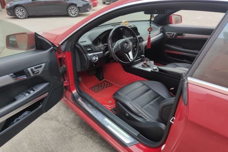 Used Mercedes-Benz E-Class 2011 E 260 CGI Coupe Driver Seat