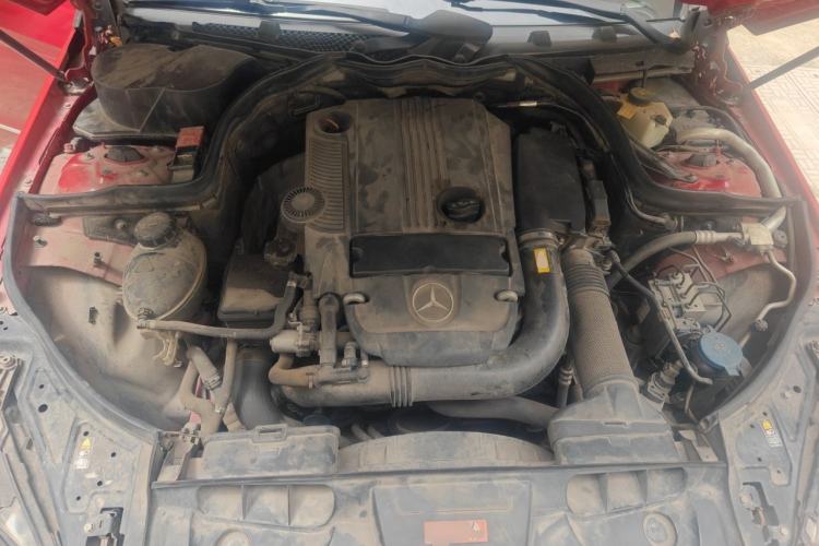 Used Mercedes-Benz E-Class 2011 E 260 CGI Coupe Engine Bay