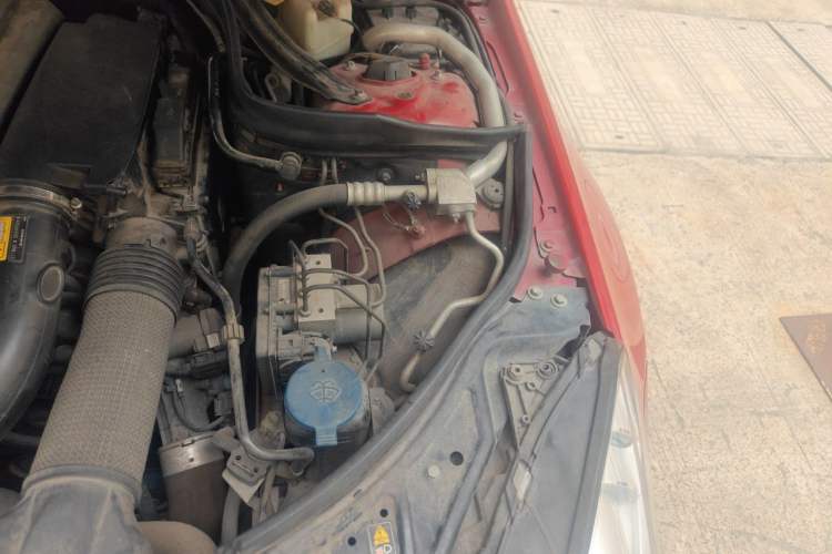 Used Mercedes-Benz E-Class 2011 E 260 CGI Coupe Engine Bay Left