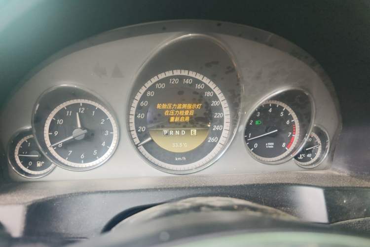 Used Mercedes-Benz E-Class 2011 E 260 CGI Coupe Instrument Cluster