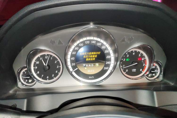 Used Mercedes-Benz E-Class 2011 E 260 CGI Coupe Instrument Cluster
