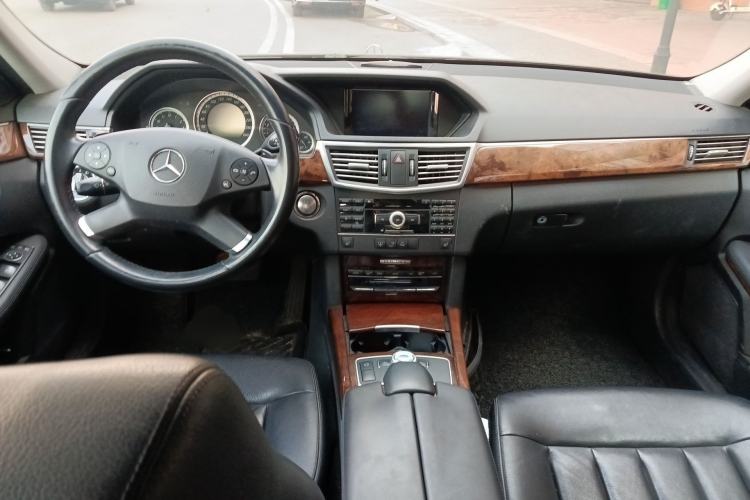 Used Mercedes-Benz E-Class 2011 E 300 L Elegant Model Interior 2
