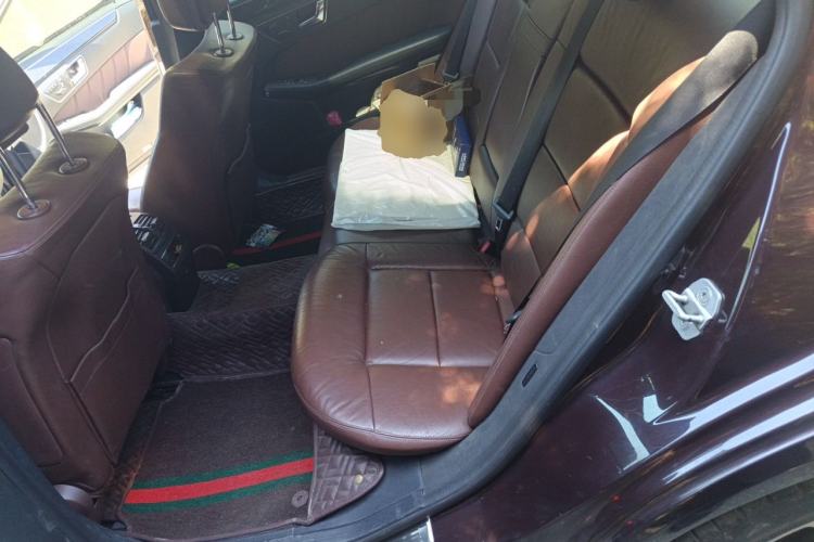 Used Mercedes-Benz E-Class 2011 E 260 L CGI Fashion Model Left Rear Seat