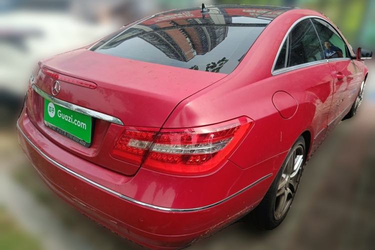 Used Mercedes-Benz E-Class 2011 E 260 CGI Coupe Rear Right 45 Deg