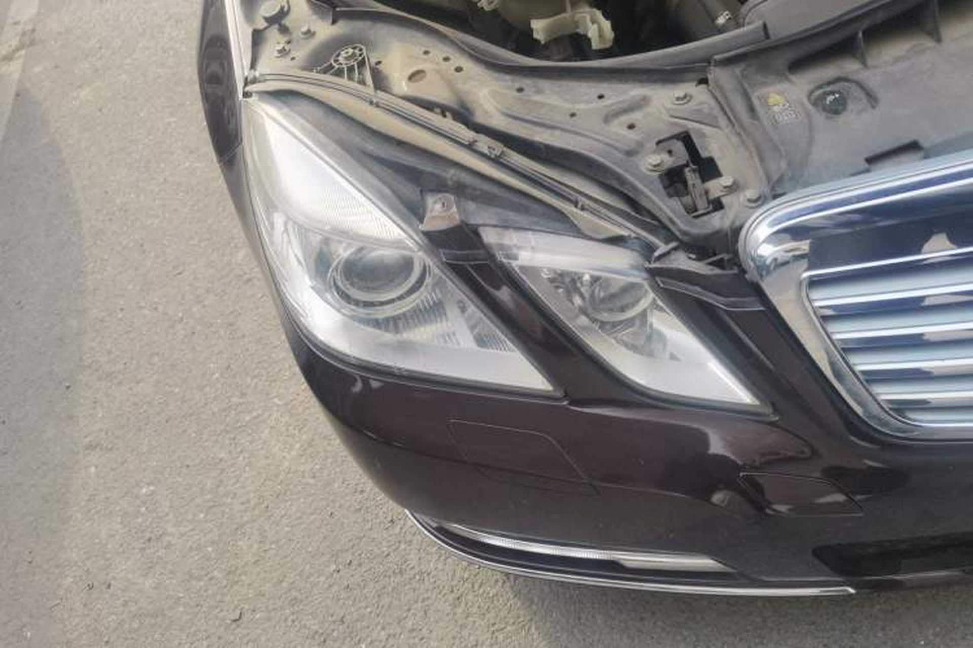 Used Mercedes-Benz E-Class 2011 E 200 L CGI Elegant Model Right Front Headlight