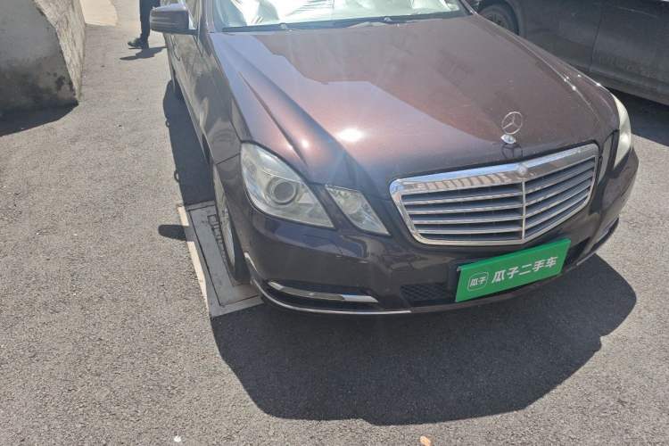 Used Mercedes-Benz E-Class 2011 E 300 L Elegant Model Right Front Headlight