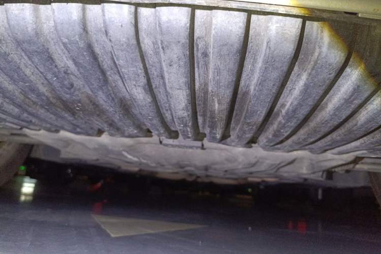 Used Mercedes-Benz E-Class 2011 E 300 L Fashion Prestige Model Chassis Front