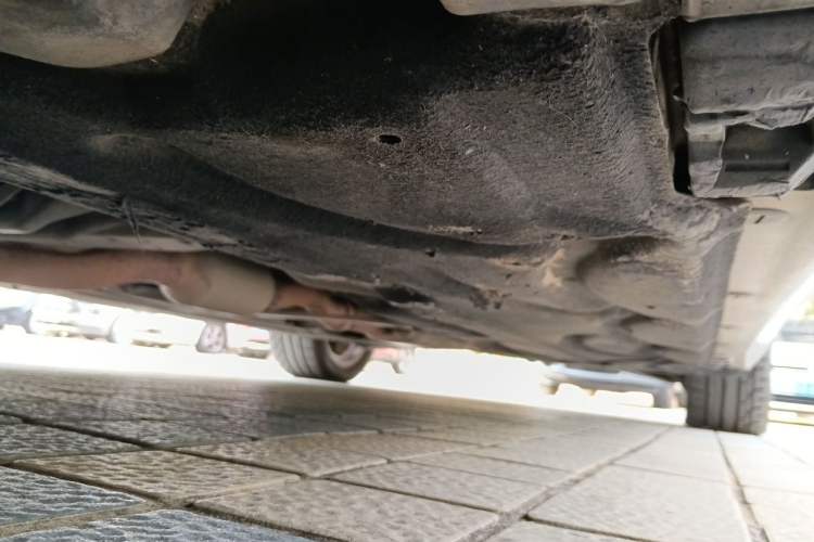 Used Mercedes-Benz E-Class 2011 E 200 L CGI Elegant Model Chassis Front Left