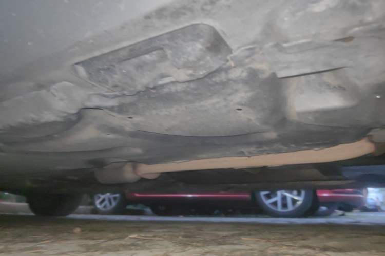 Used Mercedes-Benz E-Class 2011 E 260 L CGI Fashion Model Chassis Front Right