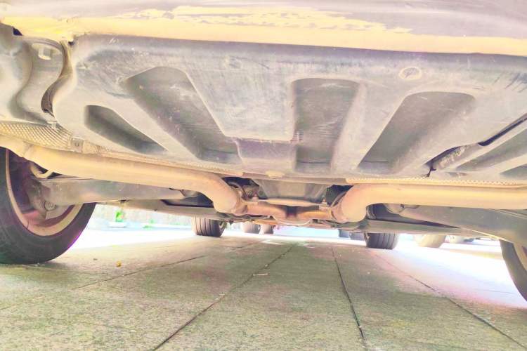 Used Mercedes-Benz E-Class 2011 E 300 L Fashion Prestige Model Chassis Rear