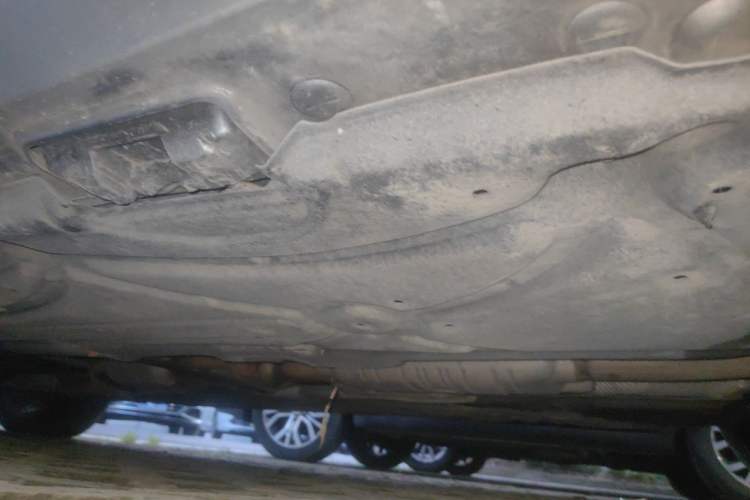 Used Mercedes-Benz E-Class 2011 E 260 L CGI Fashion Model Chassis Rear Left