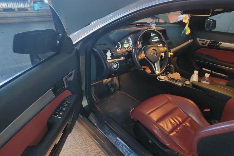 Used Mercedes-Benz E-Class 2011 E 260 CGI Coupe Driver Seat