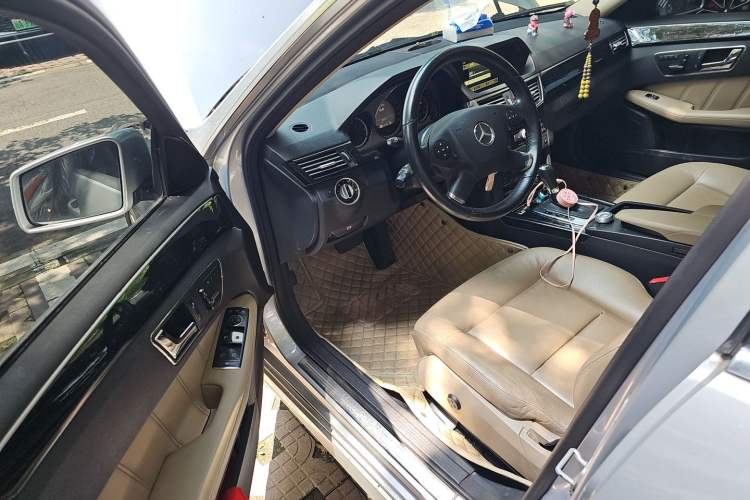 Used Mercedes-Benz E-Class 2011 E 260 L CGI Fashion Model Driver Seat