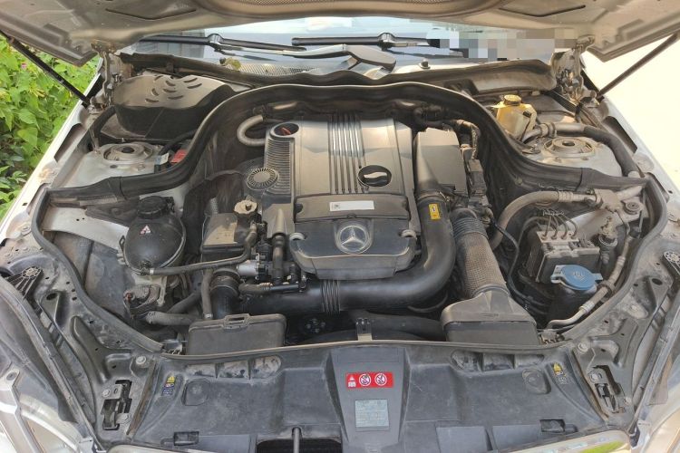 Used Mercedes-Benz E-Class 2011 E 260 L CGI Fashion Model Engine Bay