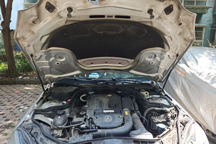 Used Mercedes-Benz E-Class 2011 E 260 L CGI Fashion Model Engine Bay