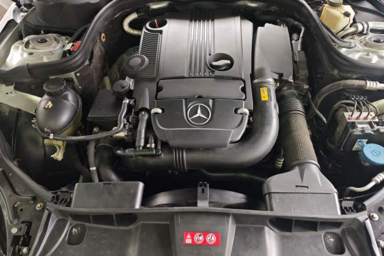 Used Mercedes-Benz E-Class 2011 E 200 L CGI Elegant Model Engine Bay