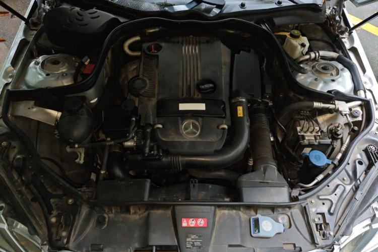Used Mercedes-Benz E-Class 2011 E 200 L CGI Elegant Model Engine Bay