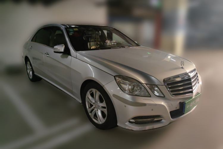 Used Mercedes-Benz E-Class 2011 E 300 L Fashion Prestige Model Front Right 45 Deg