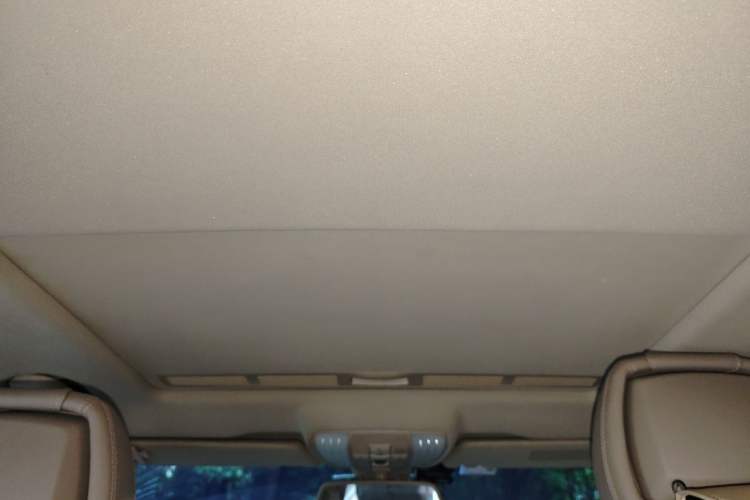 Used Mercedes-Benz E-Class 2011 E 200 L CGI Elegant Model Headliner