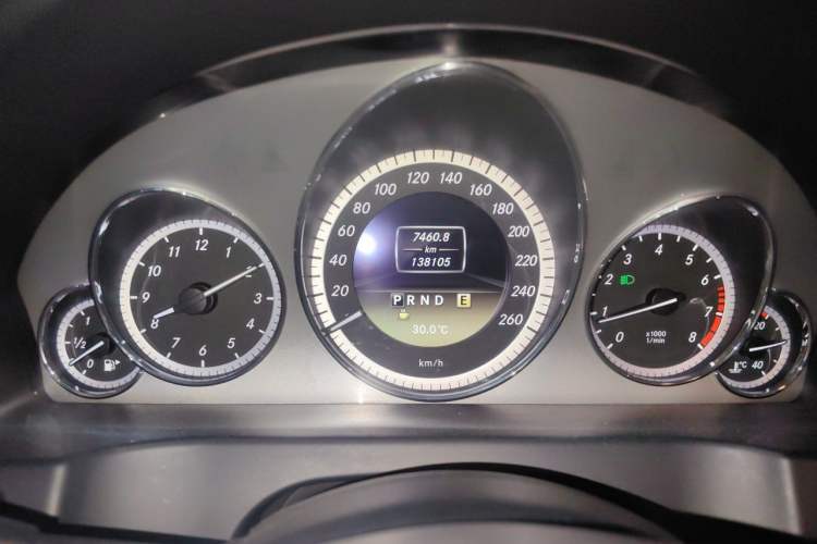 Used Mercedes-Benz E-Class 2011 E 260 CGI Coupe Instrument Cluster