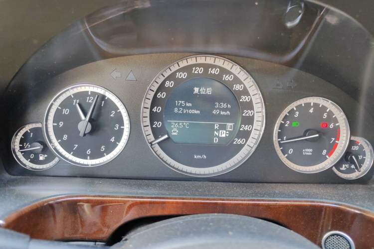 Used Mercedes-Benz E-Class 2011 E 300 L Elegant Model Instrument Cluster