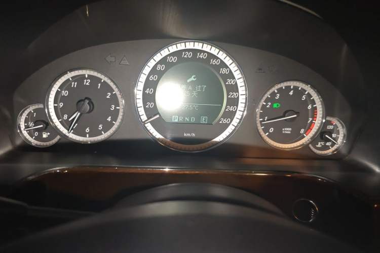 Used Mercedes-Benz E-Class 2011 E 200 L CGI Elegant Model Instrument Cluster