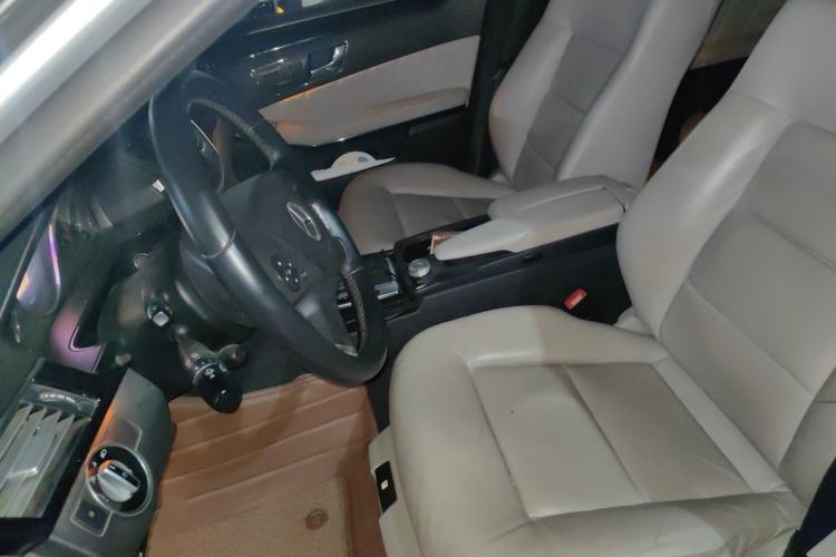 Used Mercedes-Benz E-Class 2011 E 260 L CGI Fashion Model Left Front Seat