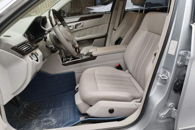 Used Mercedes-Benz E-Class 2011 E 300 L Elegant Model Left Front Seat