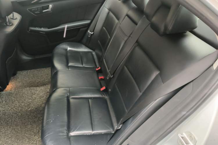Used Mercedes-Benz E-Class 2011 E 260 L CGI Fashion Model Left Rear Seat