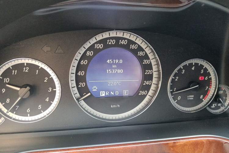Used Mercedes-Benz E-Class 2011 E 200 L CGI Elegant Model Odometer Close Up