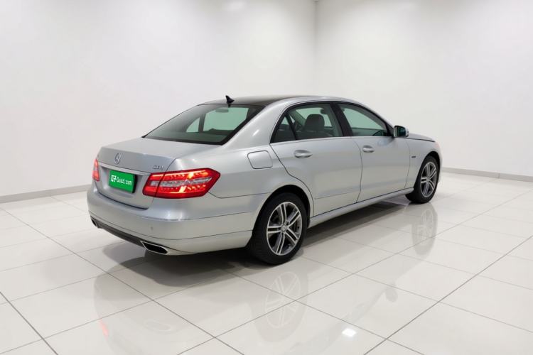 Used Mercedes-Benz E-Class 2011 E 260 L CGI Fashion Model Rear Right 45 Deg