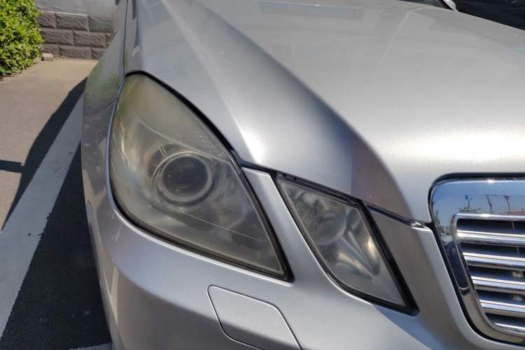 Used Mercedes-Benz E-Class 2011 E 200 L CGI Elegant Model Right Front Headlight