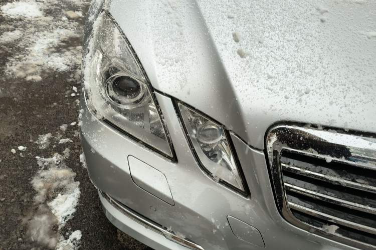 Used Mercedes-Benz E-Class 2011 E 260 L CGI Fashion Model Right Front Headlight