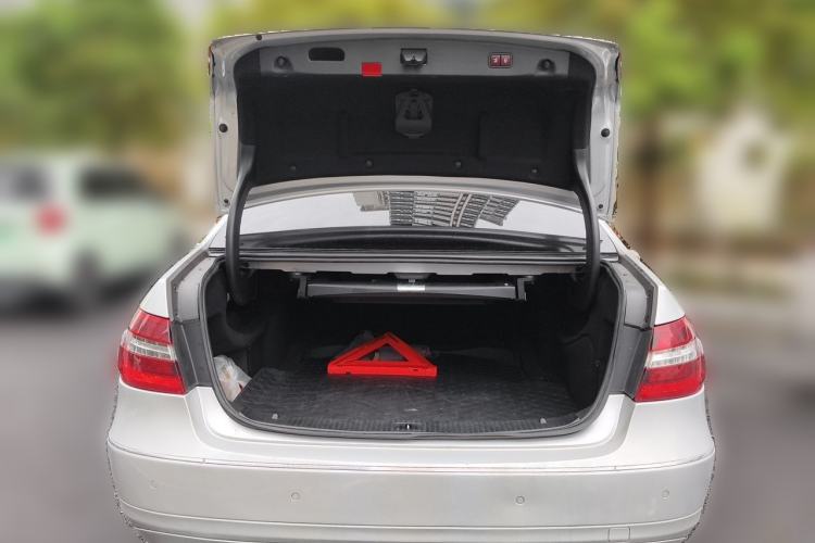 Used Mercedes-Benz E-Class 2011 E 300 L Elegant Model Trunk