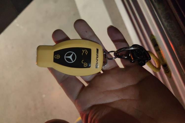 Used Mercedes-Benz E-Class 2011 E 300 L Fashion Prestige Model Vehicle Key
