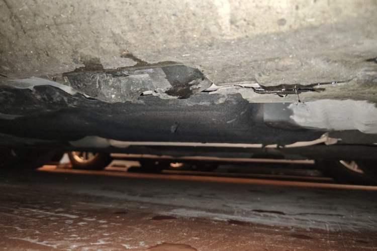 Used Mercedes-Benz E-Class 2011 E 260 L CGI Fashion Model Chassis Front Right