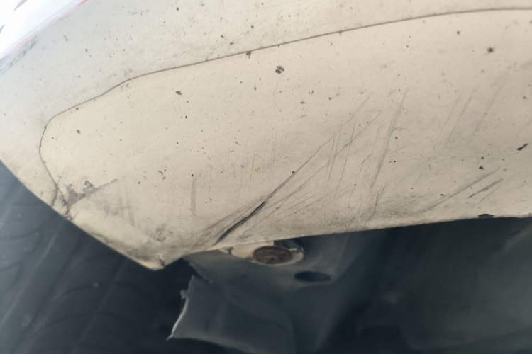 Used Mercedes-Benz E-Class 2011 E 260 CGI Coupe Chassis Front Right
