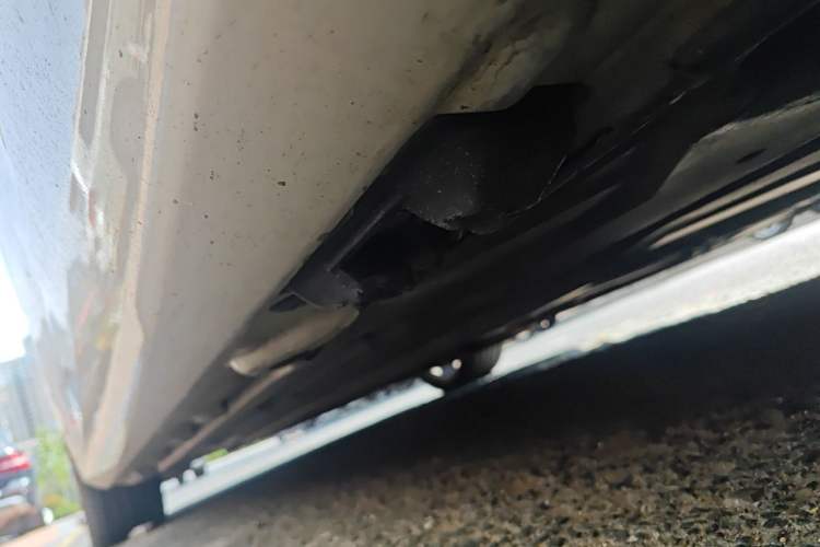 Used Mercedes-Benz E-Class 2011 E 260 CGI Coupe Chassis Rear Left