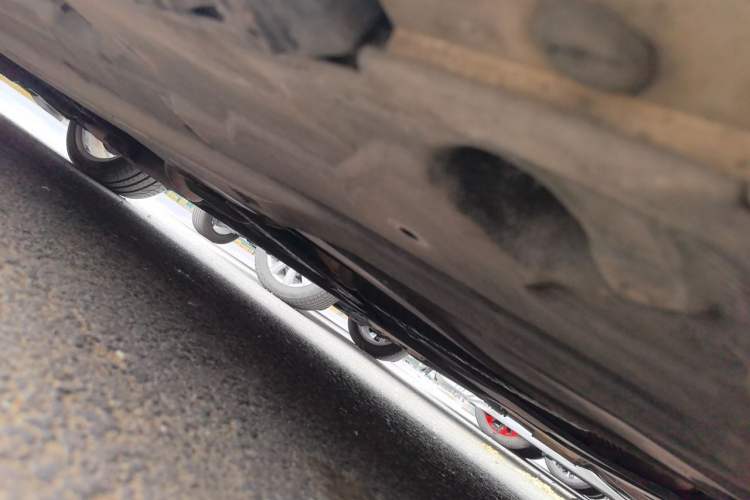 Used Mercedes-Benz E-Class 2011 E 260 CGI Coupe Chassis Rear Left