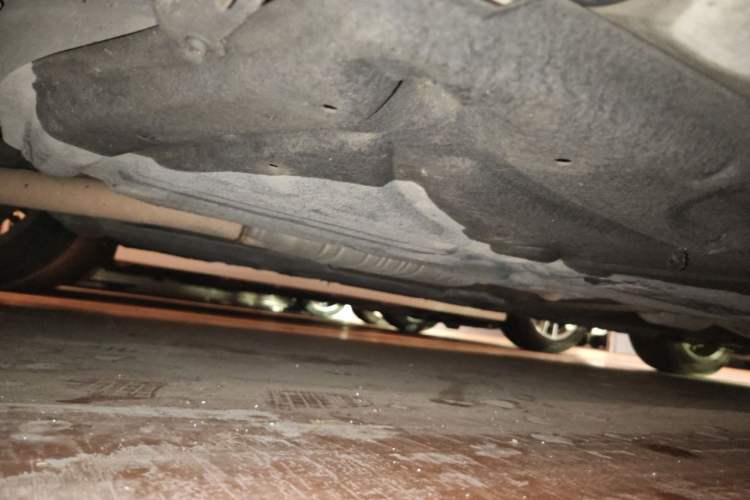 Used Mercedes-Benz E-Class 2011 E 260 L CGI Fashion Model Chassis Rear Right