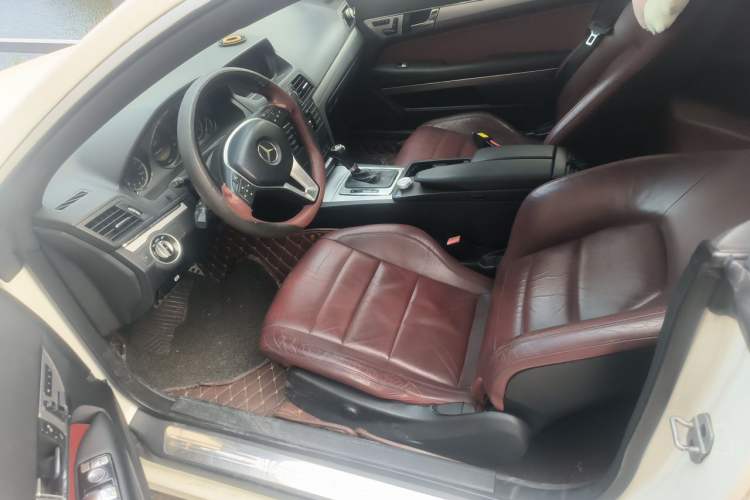 Used Mercedes-Benz E-Class 2011 E 260 CGI Coupe Driver Seat